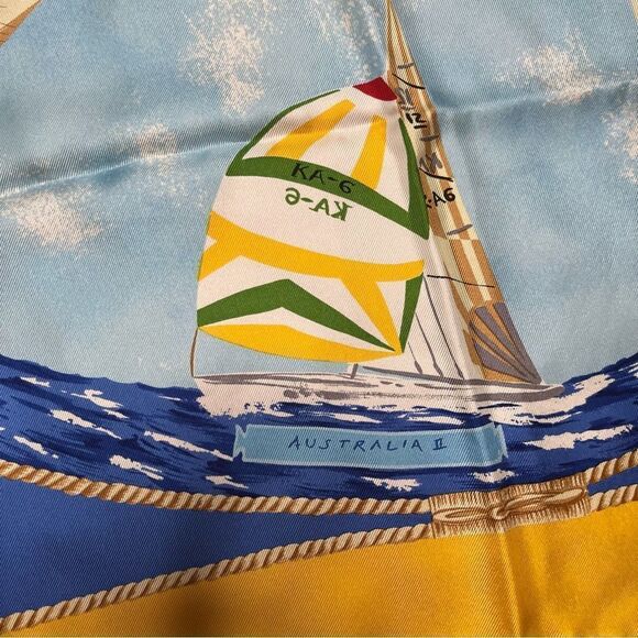 Louis Vuitton limited edition scarf - preowned - Picture 6 of 9